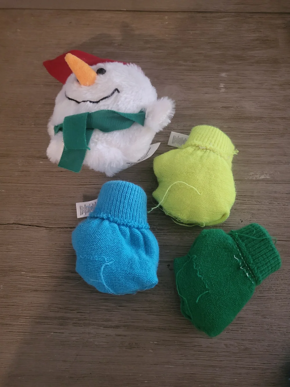 Massive 17pc Winter Lot Beanies Gloves Plush SpongeBob American Eagle Batman